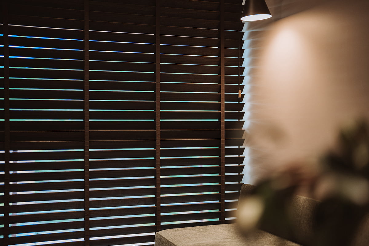 smartprivacy venetian blinds bedroom